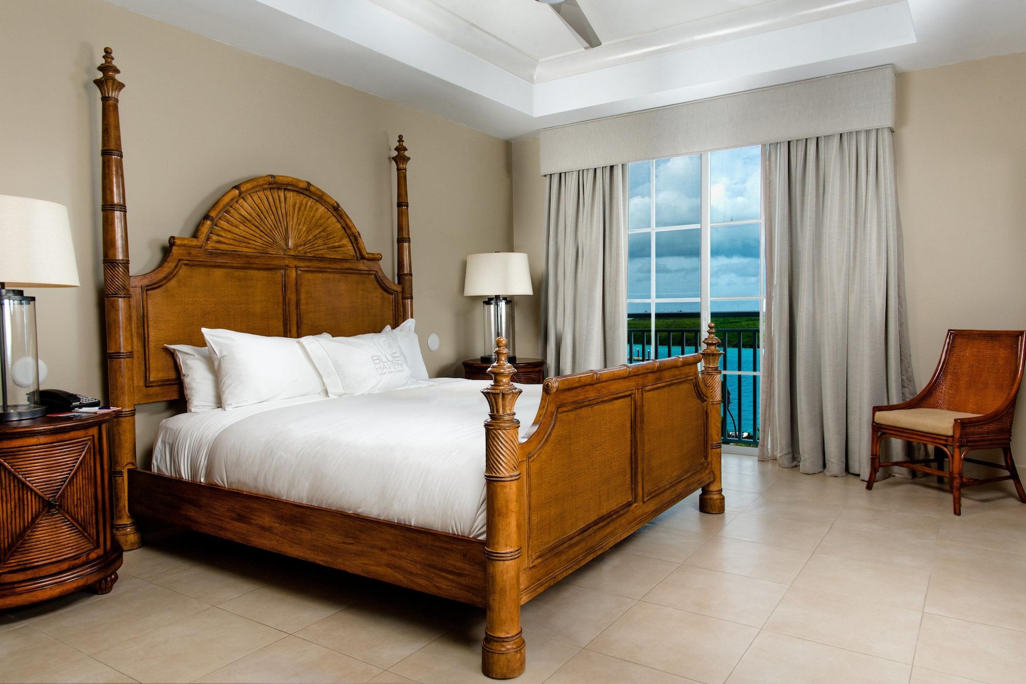 Blue Haven Resort Grace Bay Eksteriør bilde